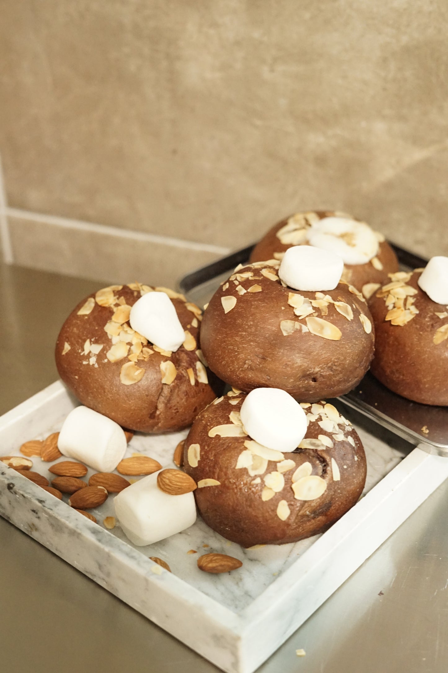 石板街燒棉花糖 Rocky Road Marshmallow Bagel